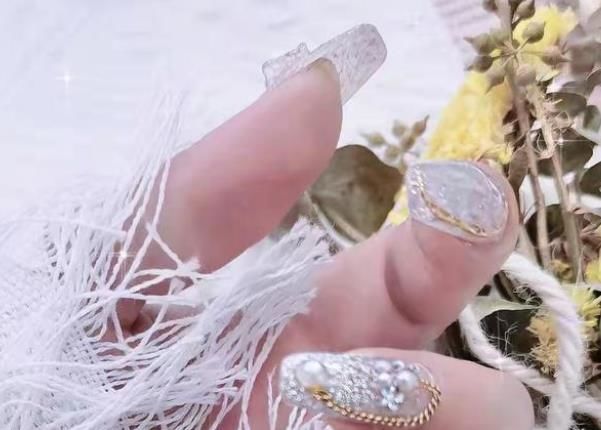 美容美發(fā)美甲 培訓(xùn)是真的嗎？靠譜嗎？多看幾家再決定
